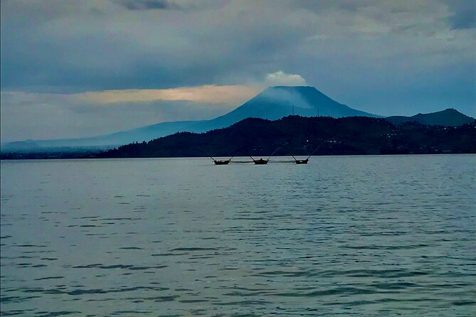 Boat cruise and adventures -Karongi - Bird watching, farming experience, and optional swimming