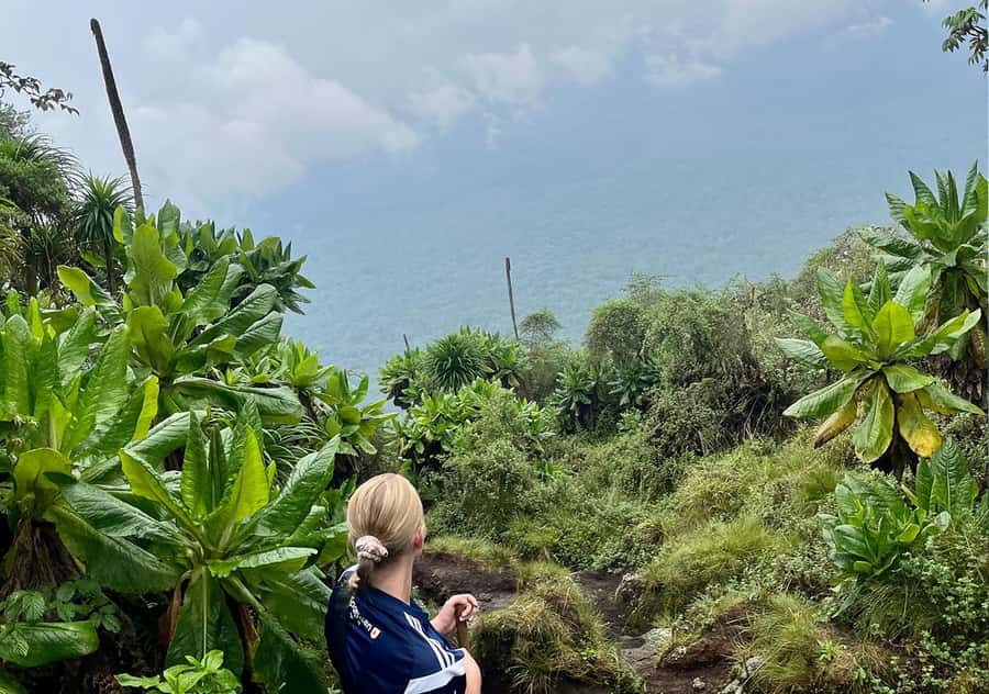 From Kigali: Bisoke Summit Trek, Crater Lake 1 Day Safari - Ranger Briefing and Your Guide Team (Rando, Plus a Smooth Driver)