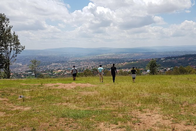Kigali City Sightseeing - Kigali hills make getting oriented a real skill