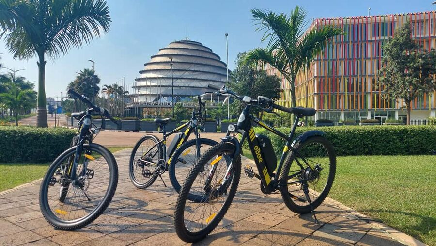 Kigali E-Bike City Tour with Breakfast - Nyarutarama Golf Lake: views and a breather from the motion
