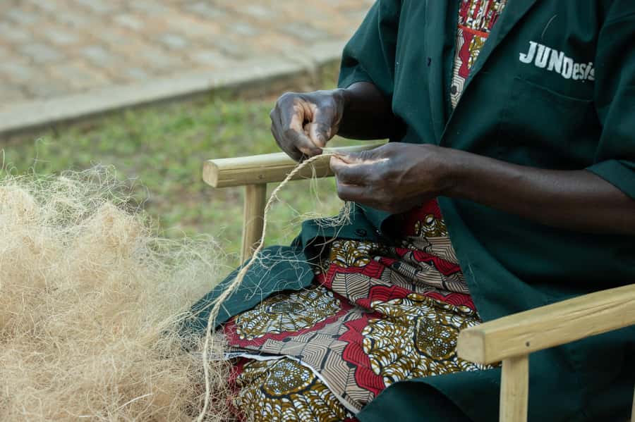 Kigali: Traditional Carpet Weaving (Ikirago) + amazing views - Who this workshop is perfect for, and who should skip it