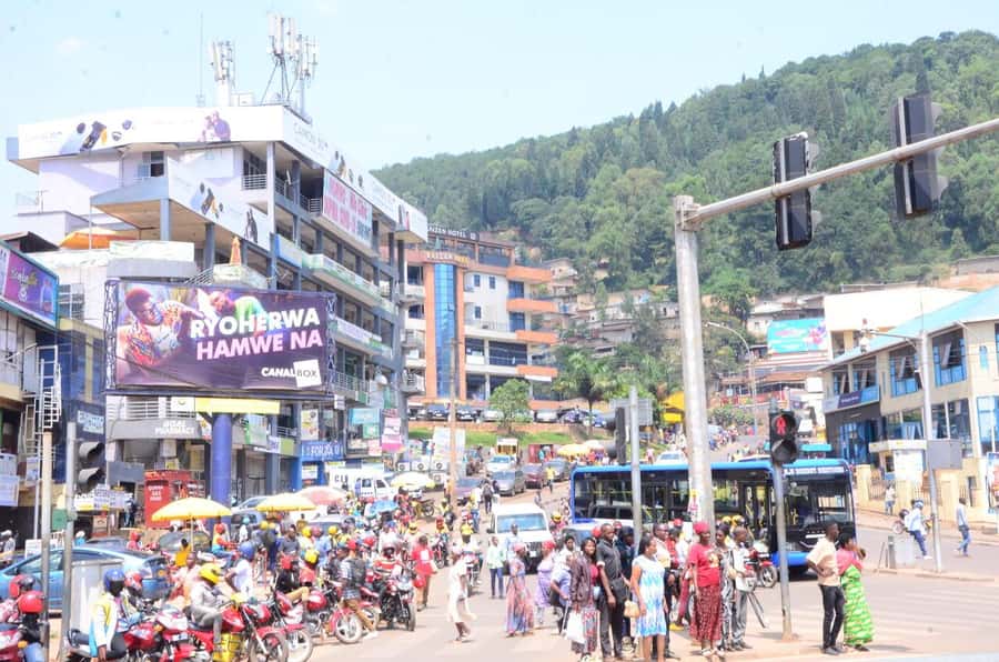 Private Kigali City Tour Experience - Kamironko market, craft shop browsing, and how to shop without rushing