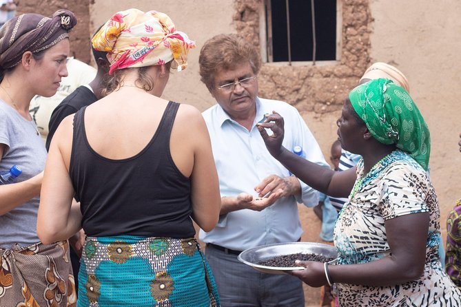Rwandan Coffee Experience - From Cherries to Pulp: What You Do in the Fields