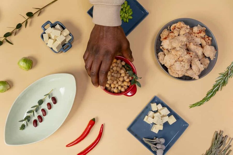 Vegan Fine Dining Experience - The restaurant feel, calm tables, and why it matters